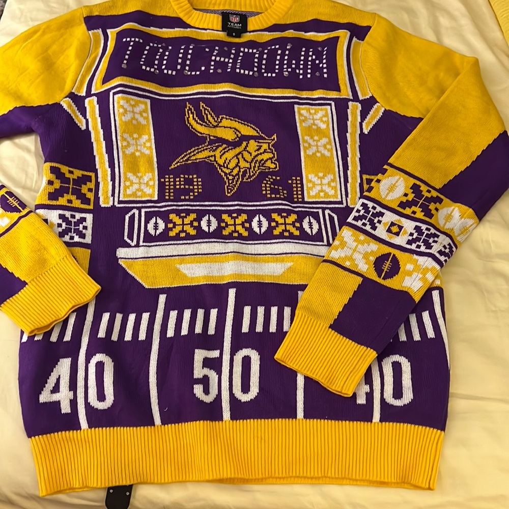 NFL team light up sweater Minnesota Vikings touchdown